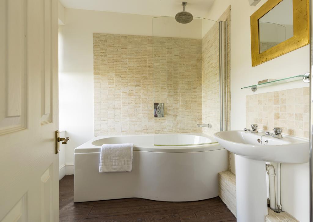 Malvern View Cheltenham Kamer foto